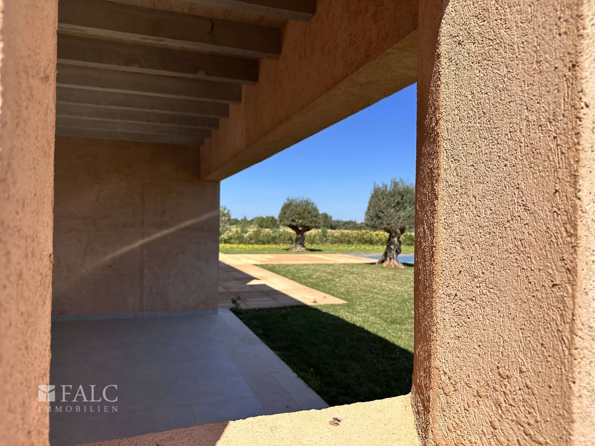 Überdachte Terrasse